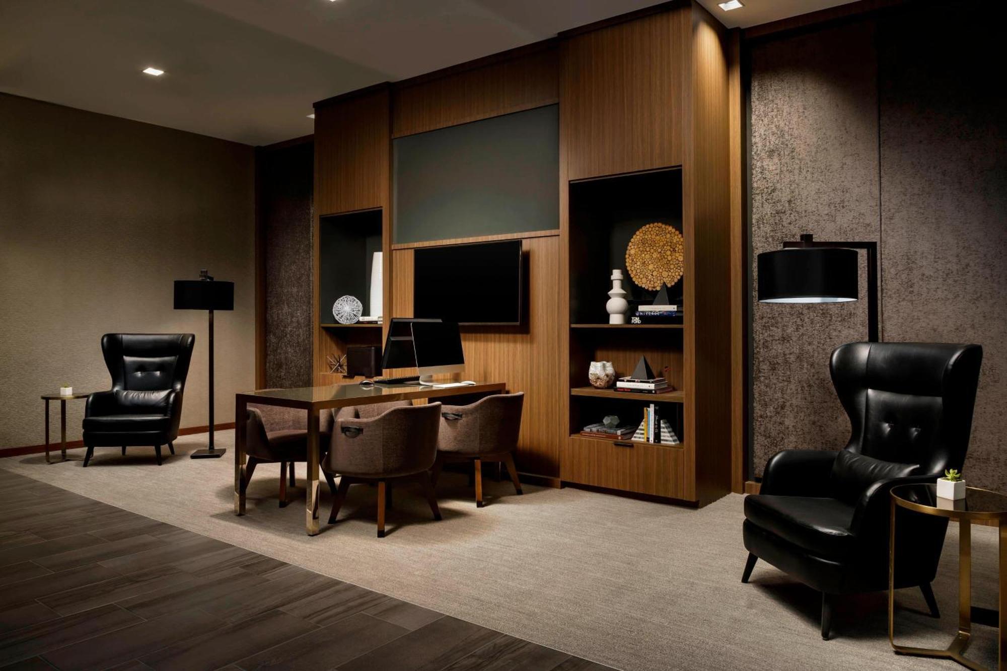 Ac Hotel By Marriott Chapel Hill Downtown Екстер'єр фото